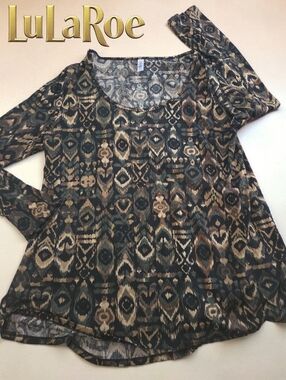 *1112 LuLaRoe used once blouse top Women Plus 2XL